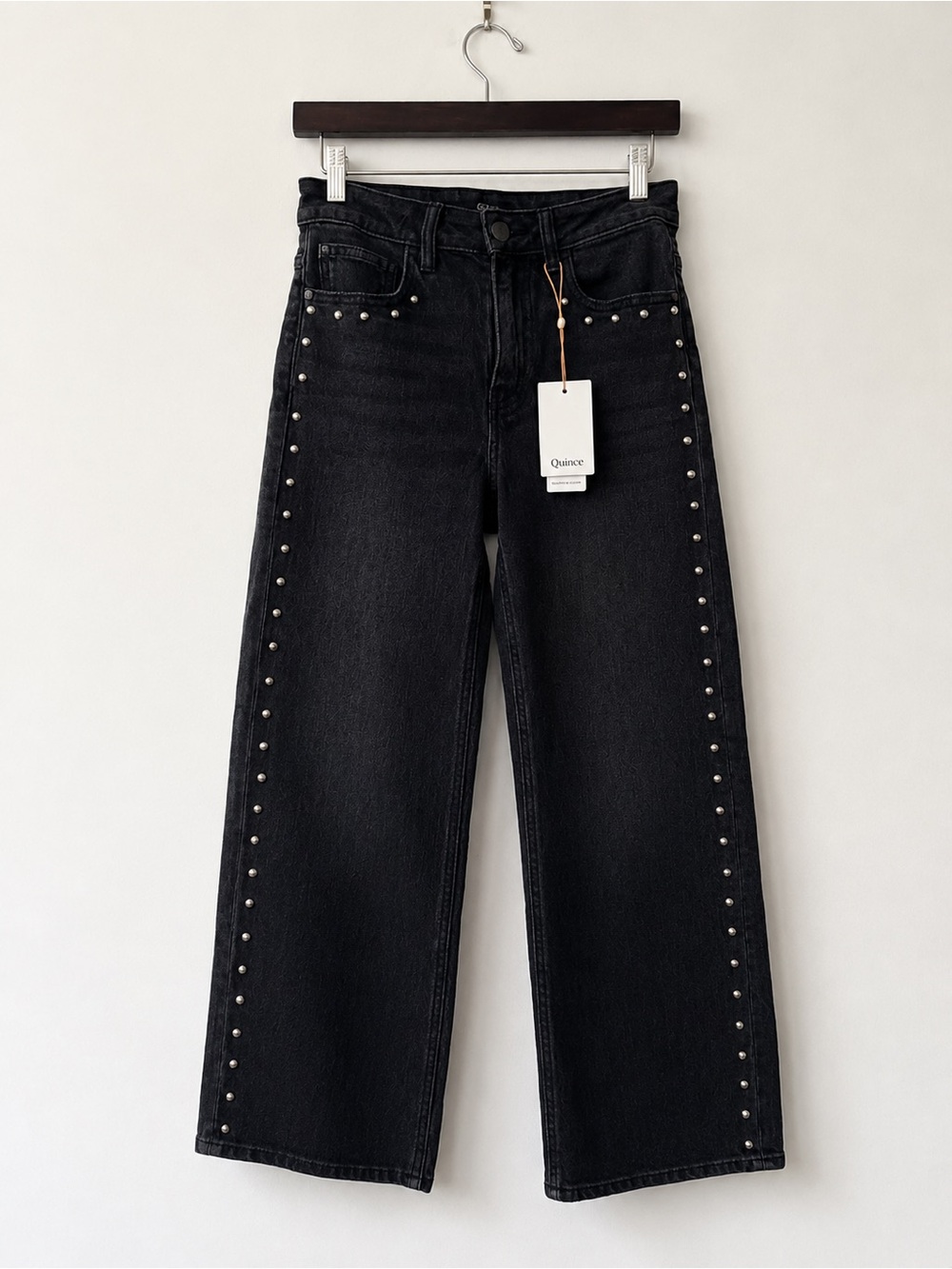 Quince Bella Stretch Studded Relaxed Straight Jeans Black Size 27 NWT - Picture 2 of 6